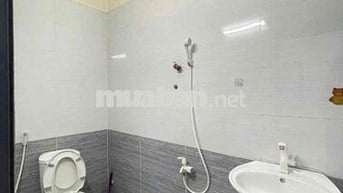 phòng đầy đủ nội thất, giờ giất tự do,cửa vân tay, cho nuôi thú cưng