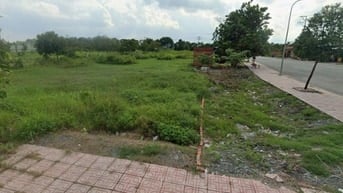 KẸT TIỀN BÁN LỖ MT ĐƯỜNG NHỰA TÂN PHÚ TRUNG CỦ CHI 90m2 1,4 Tỷ SHR