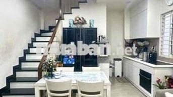 🏡 BÁN GẤP NHÀ HOÀNG VĂN THỤ.TÂN BÌNH.HXH.3 TẦNG ĐẸP.GẦN SÂN BAY TÂN SƠ