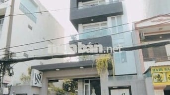 Tòa văn phòng ngang hơn 8m - 4 tầng Phan Văn Trị, Bình Thạnh 21.5 tỷ