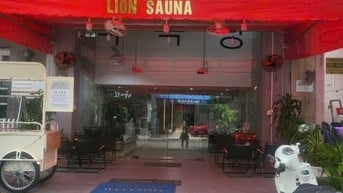 LION SAUNA CẦN TUYỂN: Nữ KTV massage; Nữ cắt móng-gội đầu-ráy tai...