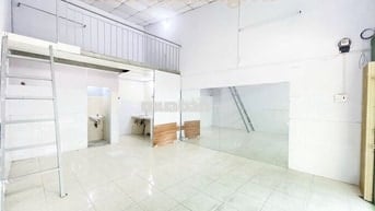 Mặt bằng kiot có chỗ ở lại gần chợ Thạch Đà