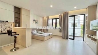 Căn Hộ Ban công Rộng 40m2 ngay Âu Cơ - Nguyễn Thị Nhỏ - Lê Đại Hành