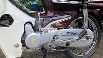 Honda / Super Dream 2013