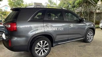 Kia Sorento 2014 DATH 2.2L 2WD - 200000 km