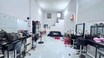 Nhà 1 trệt 1 lửng đưởng số 10 BHH B bình tân