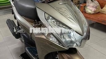 Honda Air Blade 2012 Fi,1 Đời Chủ,Xe Zin,Dán Keo