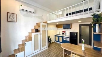 NGAY VINGF XOAY DÂN CHỦ - Full nội thất - thang máy