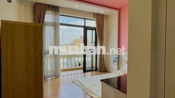 CHDV BAN CÔNG FULL NỘI THẤT SIÊU RỘNG