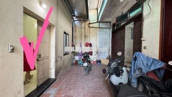 Bán 30m2 đất có nhà cấp 4 ngô gia tự việt hưng, đất vuông đẹp cực hiếm