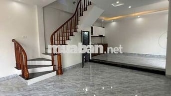 Nhà 4 tâng X 45M ,gần ĐLTL,dọn về ở luôn,tiện đi làm MỸ ĐÌNH ,CẦU GIẤY