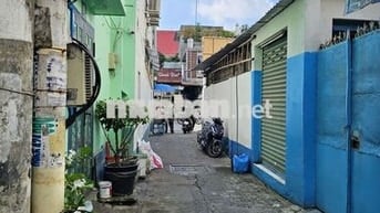 BÁN GẤP NHÀ XÔ VIẾT NGHỆ TĨNH P.21-HẺM RỘNG 4M- NGANG 4M - CHỈ 8.x TỶ.