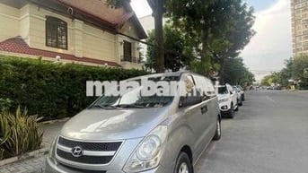 Hyundai Starex 2011 2.5D MT - 130000 km