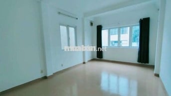 Chính chủ cho thuê nguyên căn quận 3 ngang 6m giá chỉ 55 triệu