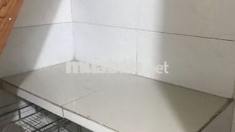 Cho thuê P trọ DT:5x5 giá 3tr/thg lầu  ,HBC,TĐ,