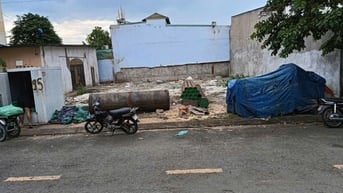 Đất cho thuê làm kho, xưởng, sân bóng mini,...