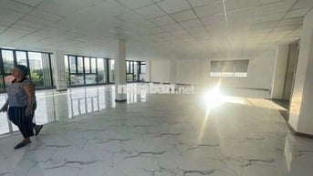 Cho thuê toà nhà văn phòng Nguyễn thị thập.phường bình Thuận Quận 7