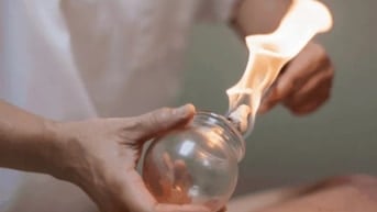 Nhận Cạo gió giác hơi đá nóng. Massage body foot 