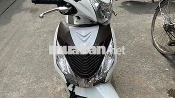 xe đang chạy kẹt tiền cần bán gấp