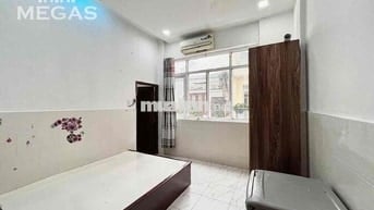 CHO THUÊ PHÒNG GIÁ RẺ FULL NỘI THẤT CÓ CỬA SỔ GẦN TRUNG TÂM QUẬN 1