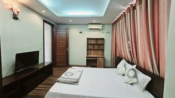 Bán nhà 7 tầng, 95m2 phố Võng Thị, ngõ ô tô, nhà mới, có thang máy