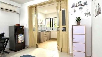 Phòng trọ sinh viên giá rẻ ngay lạc long quân gần ngã tư bảy hiền