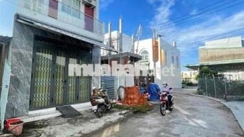 Nhà trệt lầu 2pn 2 máy lạnh KdC Bv Nhi Đồng