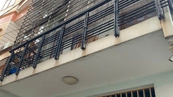 Cho thuê nhà nguyên căn Trần Quốc Toản, Quận 3, 4x15m, 1 lầu, 