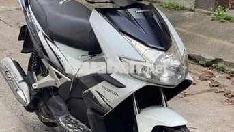 HONDA AIRBLADE 2011 xe chạy êm, còn đẹp