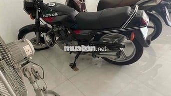 Honda CB125T màu Đen
