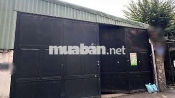 Kho 224m2 hẻm nhựa 6m thông 2 đường lớn. Thích hợp làm kho, bãi.