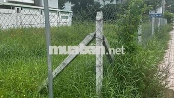 400TR/216M2 LÔ GÓC 2MT TT CỦ CHI SHR FULL THỔ CƯ GIÁ NGỘP BÁN NHANH