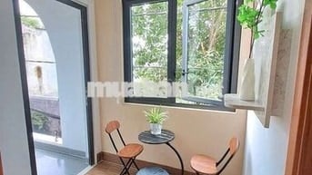 Nhà 4 phòng ngủ hẻm xe hơi 5m thông ngang khủng 9m4 đường Bùi Quang Là