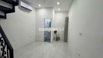 Cực hiếm nhỉnh 3 tỷ có nhà 19m2 x 4 tầng, Tân Ấp, Ba Đình, Hà Nội