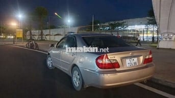 Toyota Camry hồng phấn 240000 km