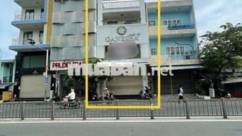 Cho thuê nhà mặt tiền đường Cách mạng 6x12m 2L