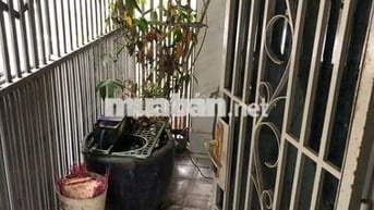 Chủ dễ tính cần bán nhà gốc xưa giờ.chưa qua lần đò