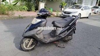 Attila đích nhọn máy cực êm