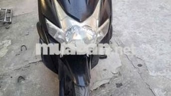Tôi cần bán xe airblade màu đen