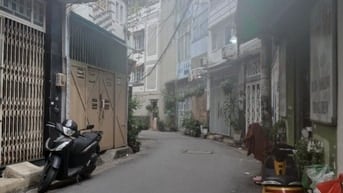 Nhà Nát Tiện Xây Mới 3,8x13(48m2) Hẻm Xe Tải Hoàng Hoa Thám 6,8 tỷ