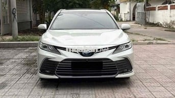 Toyota Camry 2022 2.5HV (Hybrid) - 47000 km
