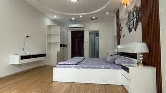 Nhà 5 lầu thiết kế hiện đại HXH tránh nhau 178/21E Phan Đăng Lưu