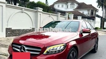 Nhà dư xe Mercedes-Benz C180 2019 Đỏ bstp
