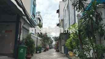 Bán Nhà 2 Tầng 84m2 Phù Hợp Gia Đình Ở, HXH Trần Xuân Soạn Hơn 7 Tỷ TL