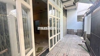 Căn nhà mặt tiền đường Bàu Tre SHR 123m2 chủ gửi bán gấp 760 triệu