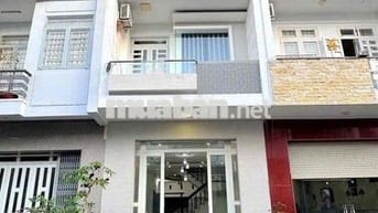 Nhà 2 Lầu Khu Hưng Phú Gần Siêu Thị Go