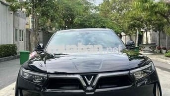 VinFast VF9 2025 Plus - Trần Kính Pin Thuê odo 3v