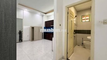 Chính chủ cho thuê phòng sát TTTM Gigamall, full nội thất