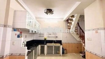 Nhà 5 PN Hoàng Văn Thụ giá chỉ 13tr