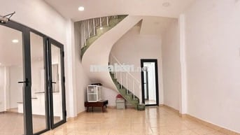 Nhà Nguyên Căn Hẻm Xe Hơi Đường Bà Hom - 3PN 2WC - 7.4x11m